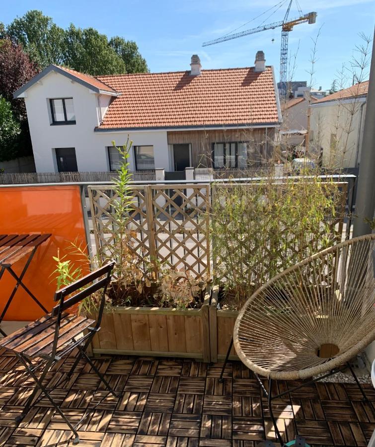 Super Logement Cosy, A Deux Pas Du Tram ナント エクステリア 写真