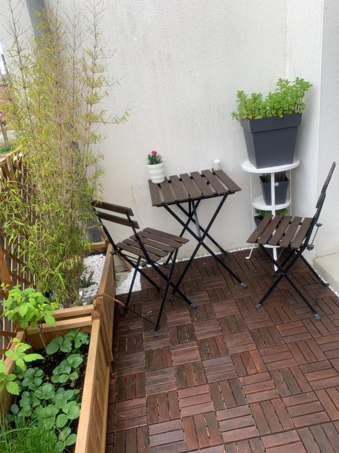 Super Logement Cosy, A Deux Pas Du Tram ナント エクステリア 写真